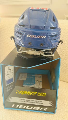 Large Bauer Re-Akt 150 Helmet (Used)