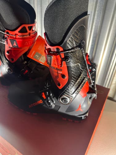 Mondo 26 & 26.5 Atomic Backland Ultimate Ski Boots (New)