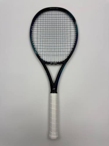 Yonex Ezone 98+ Plus 2022, 4 3/8 Excellent 9.5/10