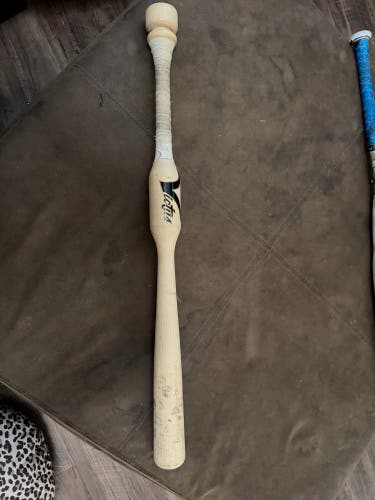 Victus Bat (-3) 30" (Used)