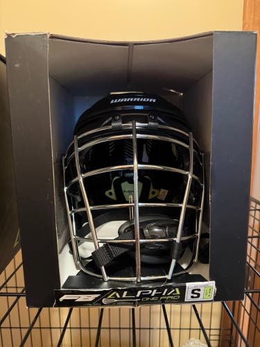 Warrior Fatboy Alpha Pro Box Helmet (New)
