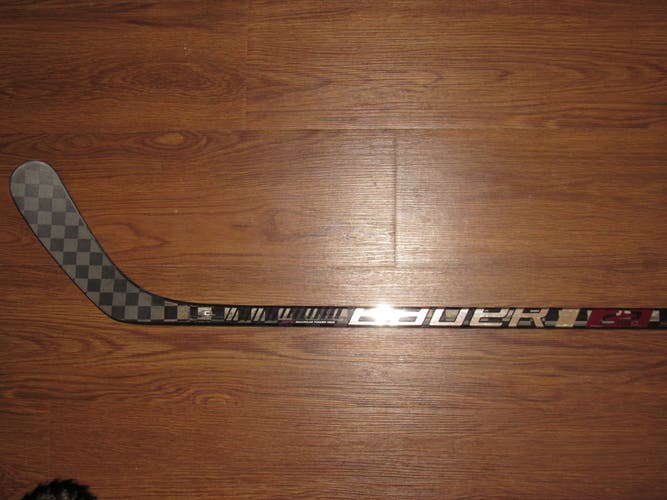 Senior Bauer Supreme 2S Pro Stock Custom Right Handed Hockey Stick P92 87 Flex (Used)