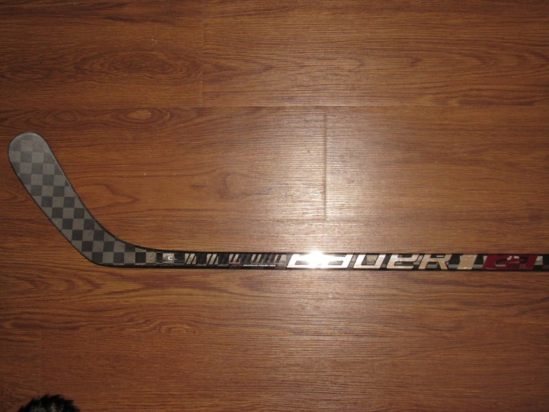 Senior Bauer Supreme 2S Pro Stock Custom Right Handed Hockey Stick P92 87 Flex (Used)