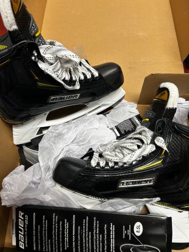Bauer Supreme 2S Pro Hockey Skates Regular Width 8.5 (New)