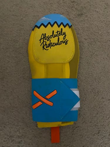 Yellow Senior Sliding Mitt (Used)