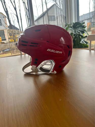 Medium Bauer Helmet (Used)