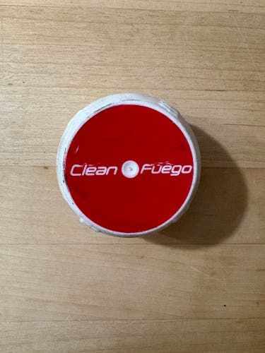 Used CleanFuego 5.25oz Throwing Tool