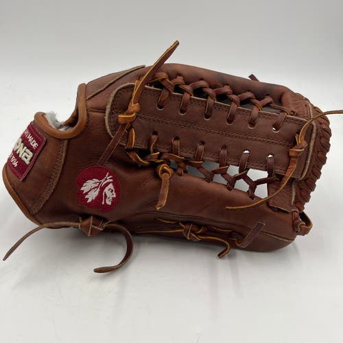 Nokona Walnut W-1275 12.75 Outfield Baseball Glove