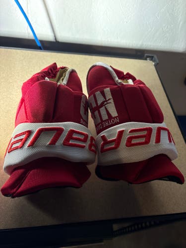 Bauer Vapor Team Gloves 13" (New)