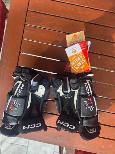 New CCM JetSpeed FT6 Pro size 13"