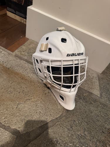 Senior Medium Bauer NME Goalie Mask (Used)