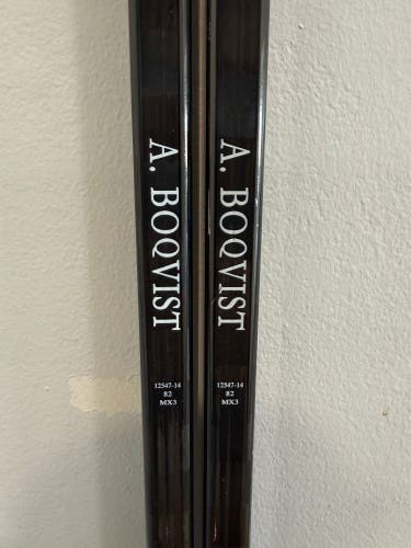 Senior Bauer MX3 Hyperlite 2 Hockey Stick - RH 82 Flex - Pro Stock (Boqvist - Panthers/Islanders)