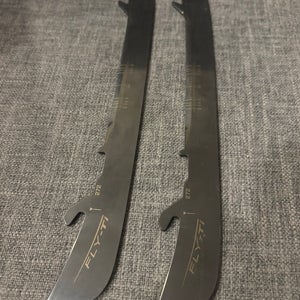 Bauer Fly Ti Hockey Steel Runners Size 272