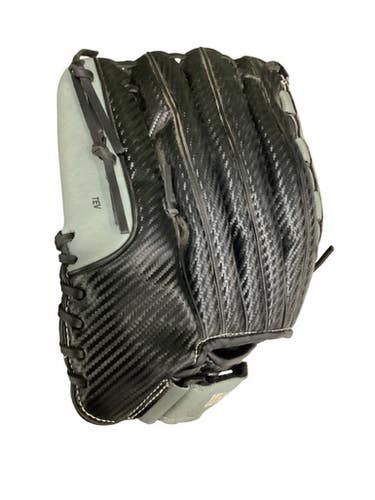 Used Wilson A360 RH Throw Fastpitch Gloves Black 13" 11347-S000267644