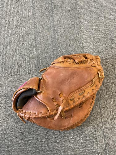 Used SHOELESS JANE BB/SB Catchers RH Throw Brown 32" 11614-S000235020