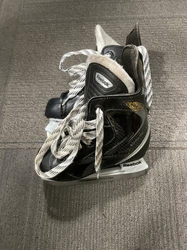 Used Reebok 14K Youth Hockey Skate Youth 09.0 11614-S000235005