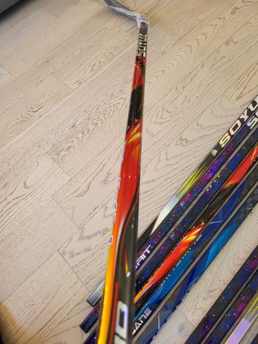 Senior Soyuz  rapid fire 2 Left Hand Hockey Stick P28 70 Flex (New)