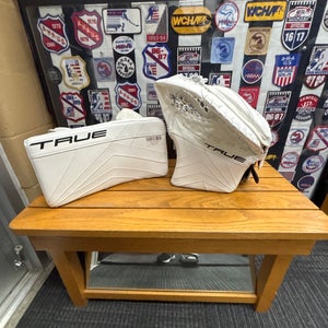 True Catalyst 9x3 Regular Hand Glove and Blocker set white (New)