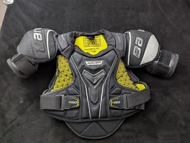 Used Bauer S190 Shoulder Pads Junior Medium