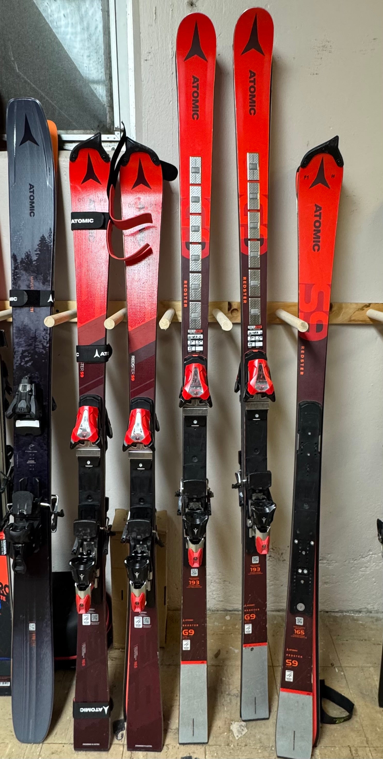 New 2021 152cm Atomic Redster S9 FIS Skis with X12 TL Bindings