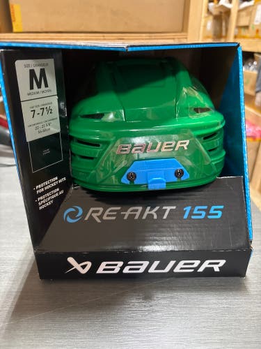 Medium Bauer Re-Akt 155 Helmet (New)