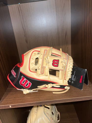 Wilson A2000 RH Baseball Glove 11.5" (New) DP15