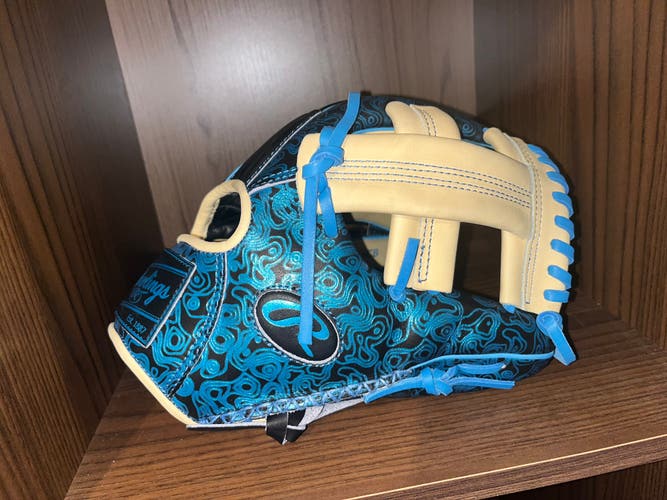 Rawlings Heart of the Hide RH Baseball Glove 11.5" (Used)