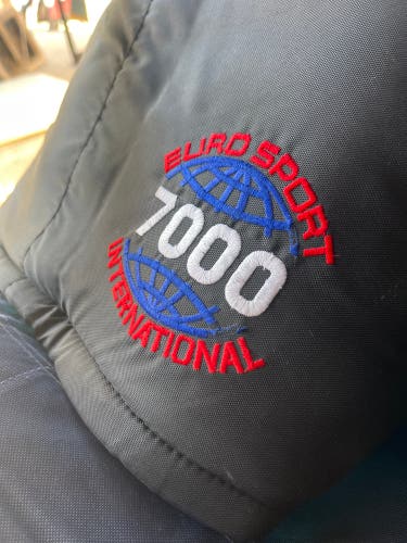 Euro Sport 7000 (CCM/Reebok Manufactured in Canada)Senior Large Hockey Pants EU Size 52. L