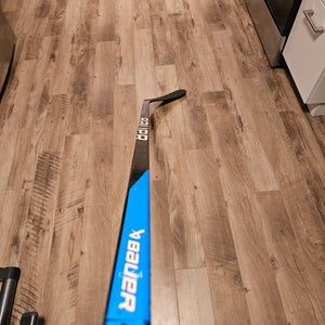 Senior Bauer Nexus League Right Handed Hockey Stick P92 95 Flex