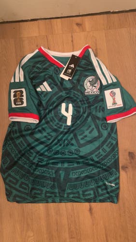 Mexico jersey 2026 World Cup #4 avalrez