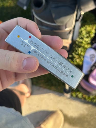 Men's Titleist Scotty Cameron Blade Right Handed Putter 34" (Used)