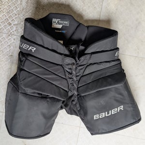 Senior Medium Bauer GSX Hockey Goalie Pants (Used)