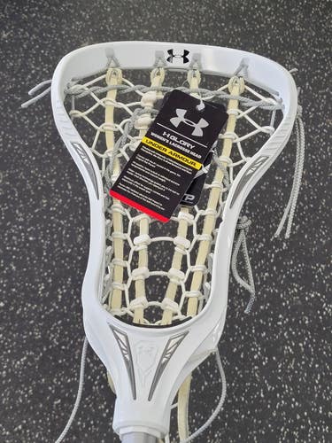 Used Under Armour GLORY Wmn Atk/Mid Complete Stick White 11849-S000039094