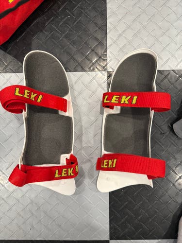 Shin Guards One Size Fits All Leki Shin Guard (Used)