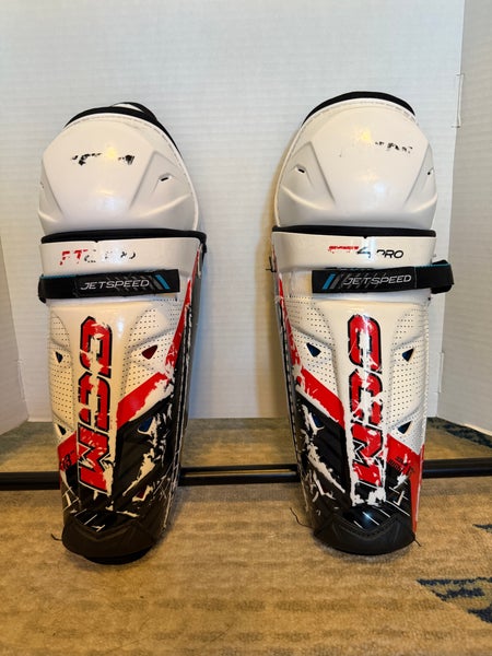 Junior CCM JetSpeed FT6 Pro 13" Shin Pads (Used)