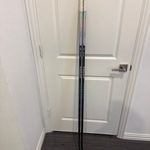 Senior Bauer Nexus Tracer Left Hand Hockey Stick P92 70 Flex (Used)