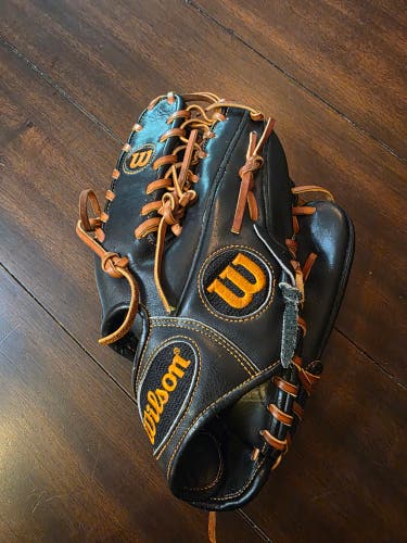 Wilson A2000 pro stock Baseball Glove 11.75