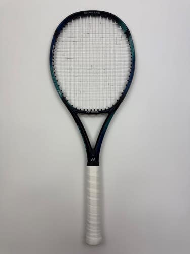 Yonex Ezone 98 2022, 4 1/4 Very Good Condition