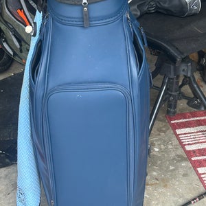 Men's Stitch Tour Staff Bag (Used)