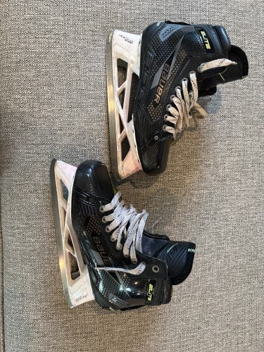 2024 Bauer Elite Hockey Goalie Skates Regular Width 9.5 (Used)