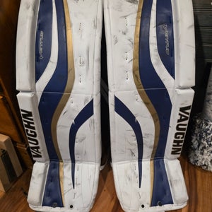 34" Vaughn Ventus LT98 Pro Goalie Leg Pads (Used)
