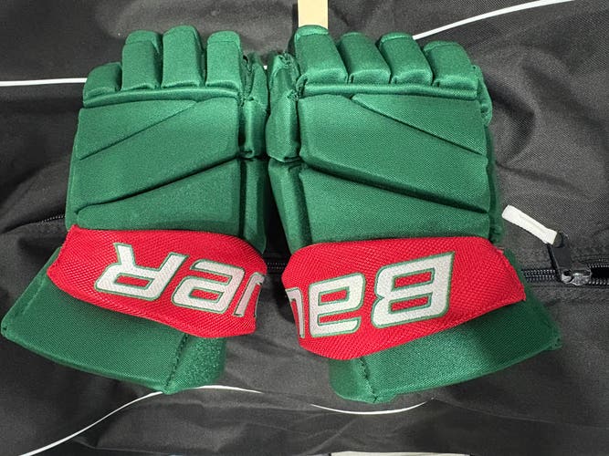 Bauer Pro Series Gloves 14" Pro Stock (New) Minnesota Wild Bauer Vapor Team Pro Senior Hockey Gloves