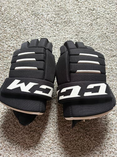 CCM Gloves 14" (Used)