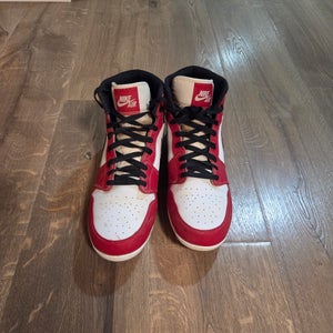 Red Men's Size M 11.0 (W 12.0) Nike High Top Molded Cleats (Used)