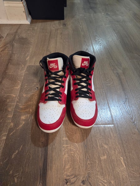 Red Men's Size M 11.0 (W 12.0) Nike High Top Molded Cleats (Used)