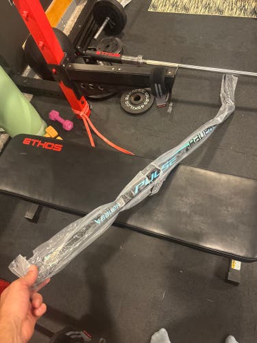 Senior Bauer Pulse Left Hand Hockey Stick P88 70 Flex (New) grip