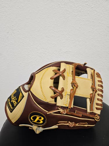 Buckler Maestro 11.5" Infielder Glove Dual Welting Camel/Mocha