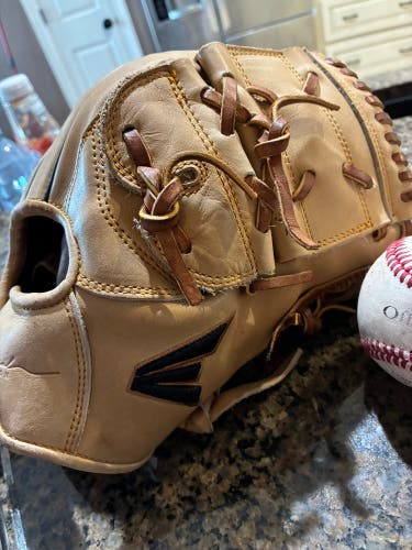 Easton Pro Collection RH Baseball Glove 12" (Used)