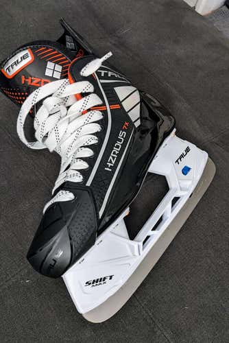 True HZRDUS 7X Hockey Skates Regular Width Size 5 (New)