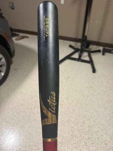 2023 Victus Julio Rodriguez Pro Reserve Wood Maple Fungo Bat (-3) 30 oz 33" (Used)